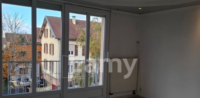 Image 2 sur 2 - Appartement  ·  Location · Belfort (90000) · 5 pièces · 95m²