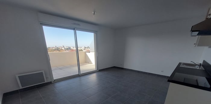 Image 4 sur 10 - Appartement  ·  Location · Marseille (13013) · 3 pièces · 61m²