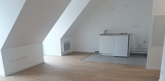 Image 1 sur 7 - Appartement  ·  Location · Tours (37000) · 1 pièce · 31m²