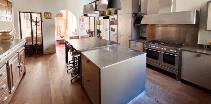 Image 16 sur 24 - Appartement  ·  Location · Aix En Provence (13100) · 4 pièces · 114m²