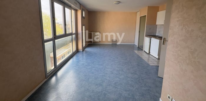 Image 3 sur 6 - Appartement  ·  Location · Rennes (35000) · 1 pièce · 31m²