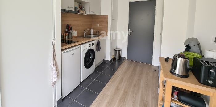 Image 3 sur 9 - Appartement  ·  Location · Nantes (44000) · 1 pièce · 28m²