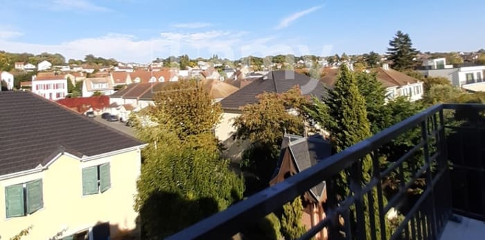 Image 5 sur 16 - Appartement  ·  Location · Crosne (91560) · 4 pièces · 75m²