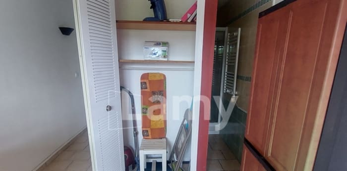 Image 5 sur 8 - Appartement  ·  Location · Aix En Provence (13090) · 1 pièce · 17m²