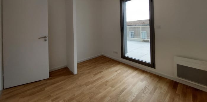 Image 15 sur 17 - Appartement  ·  Location · La Roche Sur Yon (85000) · 5 pièces · 113m²