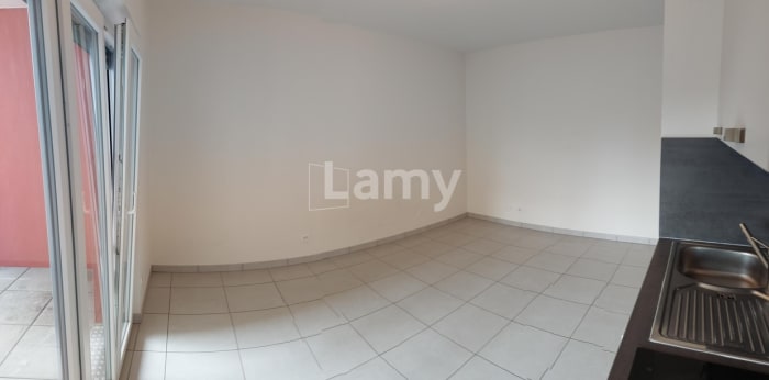 Image 6 sur 9 - Appartement  ·  Location · Nancy (54000) · 1 pièce · 25m²
