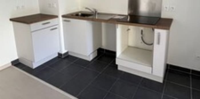 Image 3 sur 7 - Appartement  ·  Location · Bordeaux (33300) · 3 pièces · 65m²