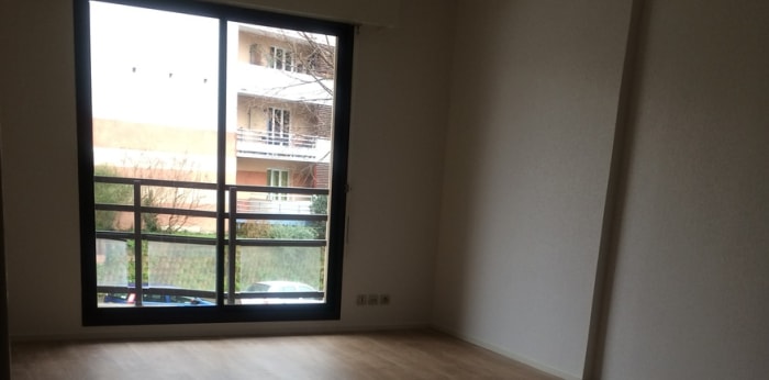 Image 1 sur 4 - Appartement  ·  Location · Toulouse (31500) · 3 pièces · 64m²