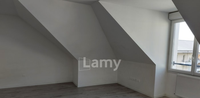 Image 5 sur 6 - Appartement  ·  Location · Mantes La Jolie (78200) · 1 pièce · 44m²
