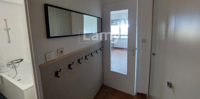 Image 6 sur 14 - Appartement  ·  Location · Nimes (30900) · 1 pièce · 24m²