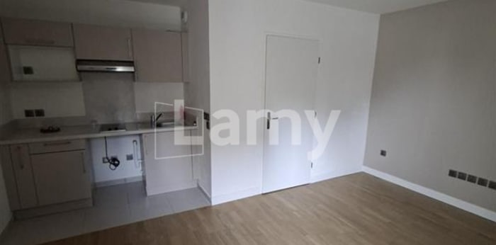 Image 2 sur 4 - Appartement  ·  Location · Clamart (92140) · 1 pièce · 26m²