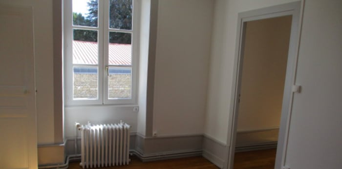 Image 4 sur 11 - Appartement  ·  Location · Dole (39100) · 5 pièces · 138m²