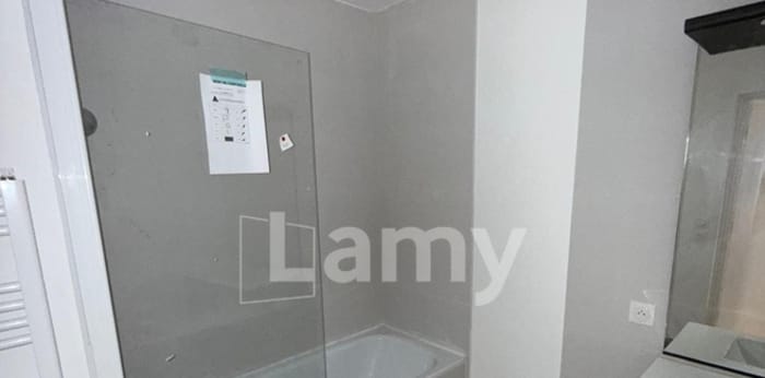 Image 5 sur 7 - Appartement  ·  Location · Bordeaux (33800) · 4 pièces · 98m²