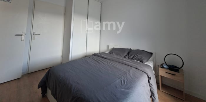 Image 6 sur 8 - Appartement  ·  Location · Reims (51100) · 2 pièces · 48m²