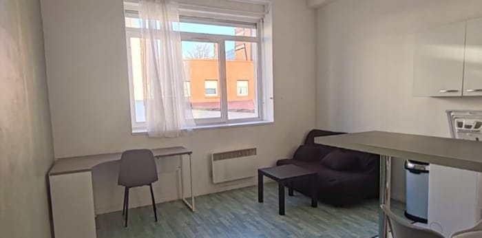 Image 2 sur 7 - Appartement  ·  Location · Lille (59000) · 1 pièce · 23m²