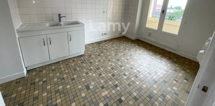 Image 3 sur 7 - Appartement  ·  Location · Villefranche Sur Saone (69400) · 3 pièces · 59m²