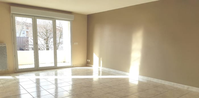 Image 1 sur 7 - Appartement  ·  Location · Villefranche Sur Saone (69400) · 3 pièces · 63m²