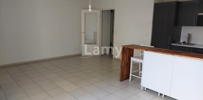 Image 5 sur 10 - Appartement  ·  Location · Toulouse (31400) · 3 pièces · 73m²