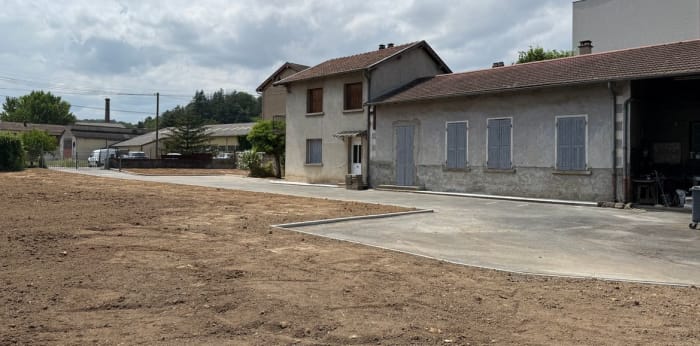Image 1 sur 12 - Maison/villa  ·  Location · L Arbresle (69210) · 6 pièces · 120m²