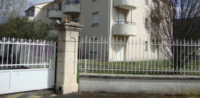 Image 1 sur 9 - Appartement  ·  Location · Talence (33400) · 1 pièce · 26m²