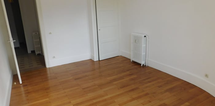 Image 4 sur 10 - Appartement  ·  Location · Grenoble (38000) · 2 pièces · 55m²
