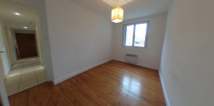 Image 5 sur 9 - Appartement  ·  Location · Grenoble (38100) · 4 pièces · 62m²