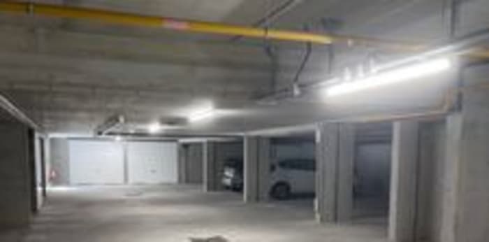 Image 2 sur 3 - Parking/box  ·  Location · Sallanches (74700) · 14m²