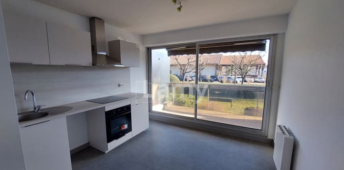 Image 1 sur 11 - Appartement  ·  Location · Issoire (63500) · 4 pièces · 83m²