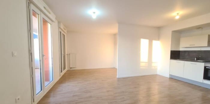 Image 2 sur 9 - Appartement  ·  Location · Joue Les Tours (37300) · 3 pièces · 68m²