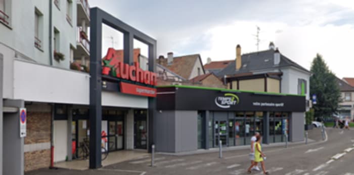 Image 2 sur 3 - Parking/box  ·  Location · Colmar (68000) · 12m²