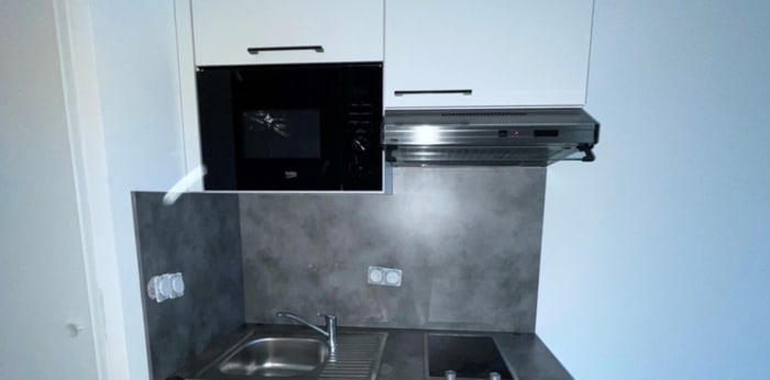 Image 3 sur 4 - Appartement  ·  Location · Clermont Ferrand (63000) · 1 pièce · 30m²