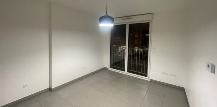 Image 4 sur 5 - Appartement  ·  Location · Tourcoing (59200) · 2 pièces · 48m²