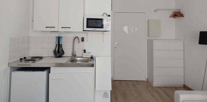 Image 15 sur 16 - Appartement  ·  Location · Guyancourt (78280) · 1 pièce · 18m²