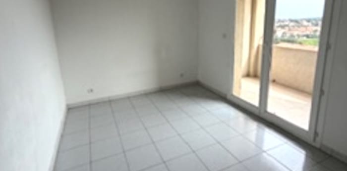 Image 6 sur 8 - Maison/villa  ·  Location · Roquebrune Sur Argens (83520) · 4 pièces · 80m²