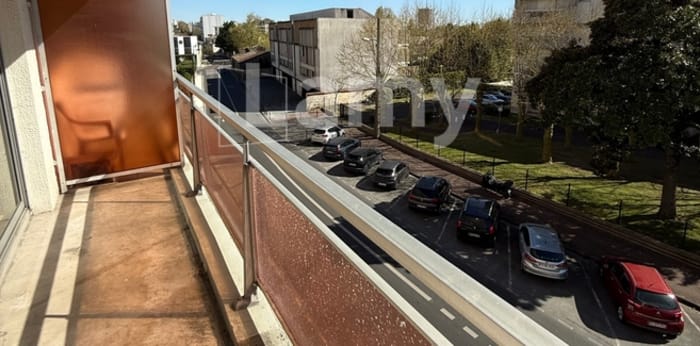 Image 3 sur 6 - Appartement  ·  Location · Bordeaux (33200) · 1 pièce · 26m²