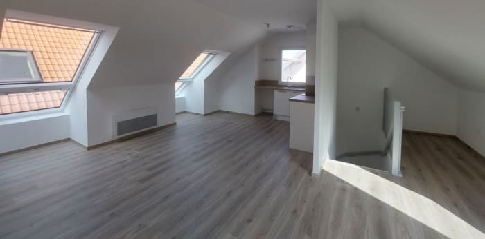 Image 1 sur 8 - Appartement  ·  Location · Armentieres (59280) · 3 pièces · 68m²