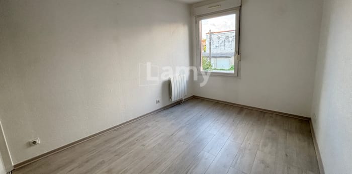 Image 1 sur 12 - Appartement  ·  Location · Dijon (21000) · 2 pièces · 30m²