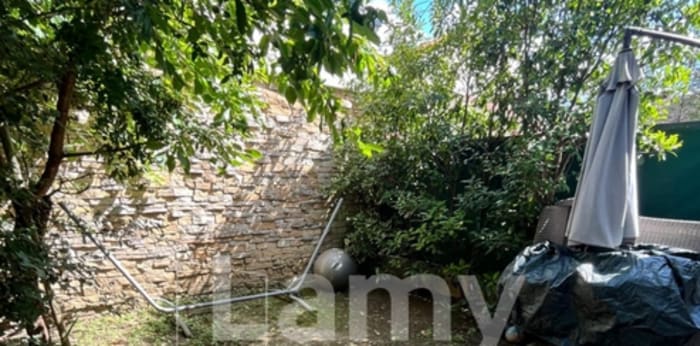 Image 1 sur 10 - Maison/villa  ·  Location · St Denis (93200) · 4 pièces · 77m²
