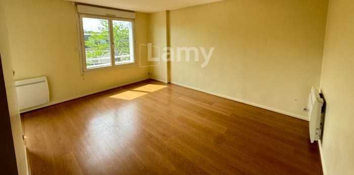 Image 3 sur 6 - Appartement  ·  Location · Reims (51100) · 1 pièce · 28m²