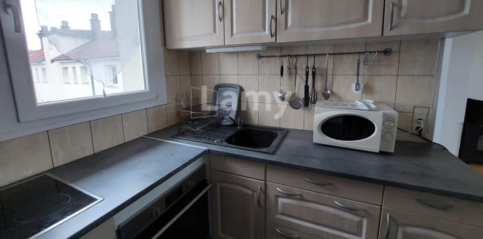 Image 6 sur 11 - Appartement  ·  Location · Besancon (25000) · 3 pièces · 51m²