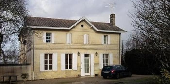 Image 1 sur 3 - Maison/villa  ·  Location · Neac (33500) · 5 pièces · 153m²