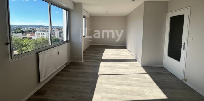 Image 9 sur 14 - Appartement  ·  Location · Dijon (21000) · 1 pièce · 32m²