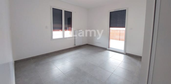 Image 5 sur 5 - Appartement  ·  Location · St Fons (69190) · 3 pièces · 72m²