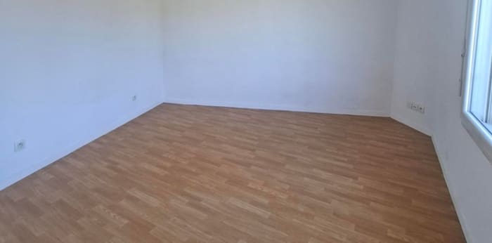 Image 9 sur 19 - Appartement  ·  Location · Anzin (59410) · 2 pièces · 43m²