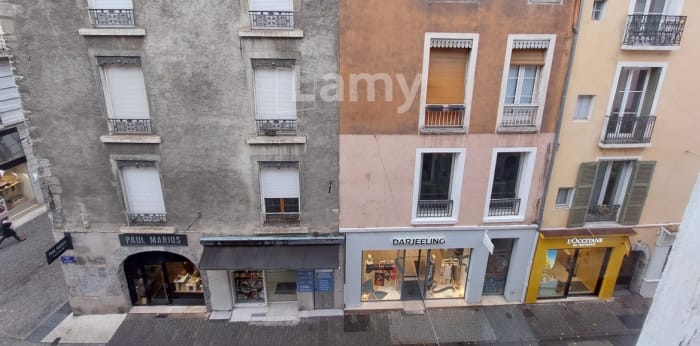Image 7 sur 9 - Appartement  ·  Location · Grenoble (38000) · 2 pièces · 40m²