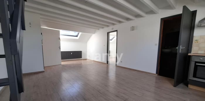 Image 2 sur 10 - Appartement  ·  Location · Armentieres (59280) · 3 pièces · 43m²