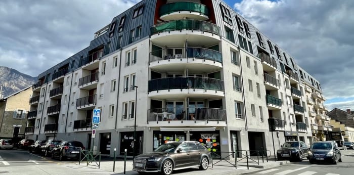 Image 3 sur 7 - Appartement  ·  Location · Aix Les Bains (73100) · 2 pièces · 47m²