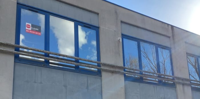 Image 5 sur 30 - Bureaux  ·  Location · Meylan (38240) · 375m²