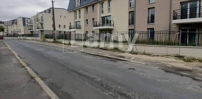 Image 1 sur 3 - Appartement  ·  Location · Etampes (91150) · 1 pièce · 33m²