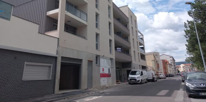 Image 1 sur 5 - Appartement  ·  Location · Clermont Ferrand (63100) · 2 pièces · 40m²